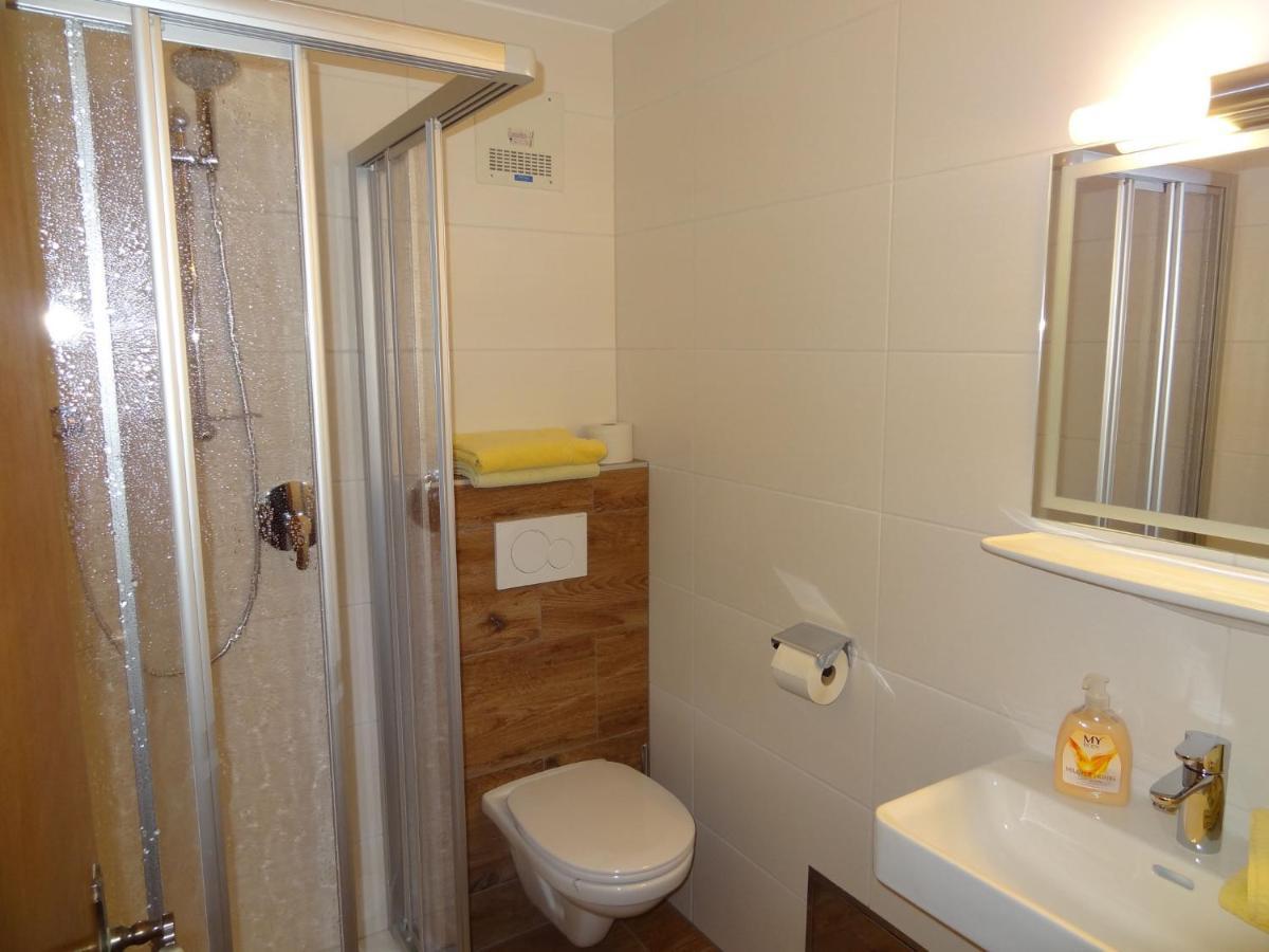 Pension Holzapfel St Georgen im Attergau Bagian luar foto